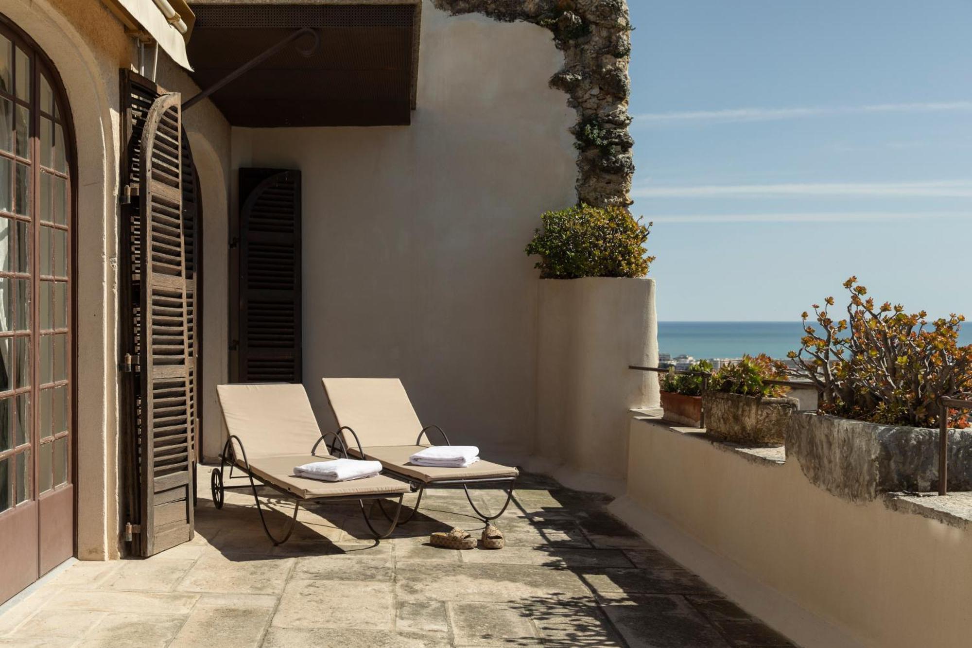 Chateau Le Cagnard กาญเนอ-ซูร์-แมร์ ภายนอก รูปภาพ