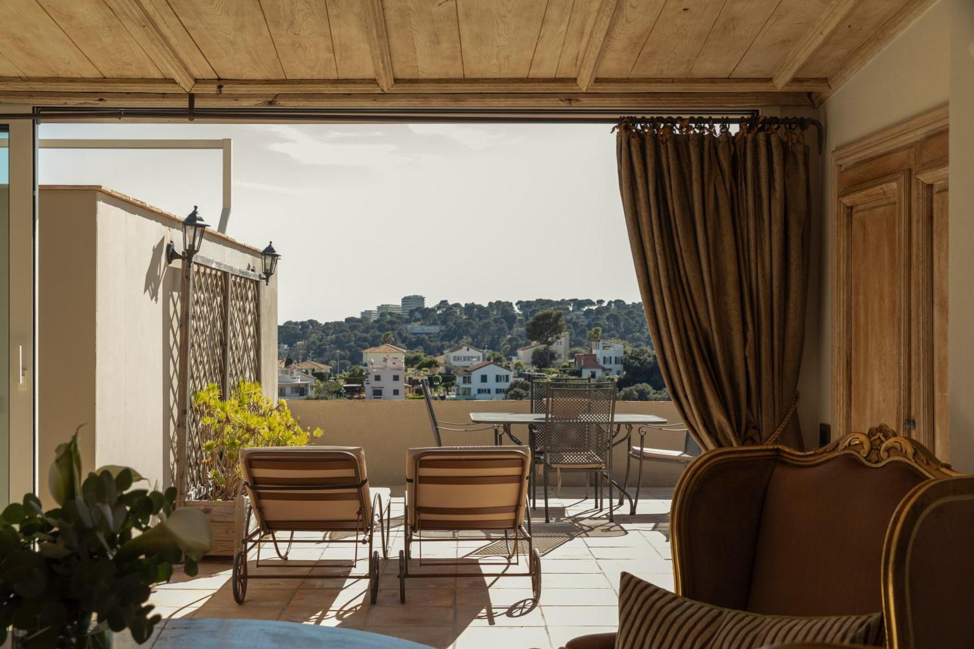 Chateau Le Cagnard กาญเนอ-ซูร์-แมร์ ภายนอก รูปภาพ