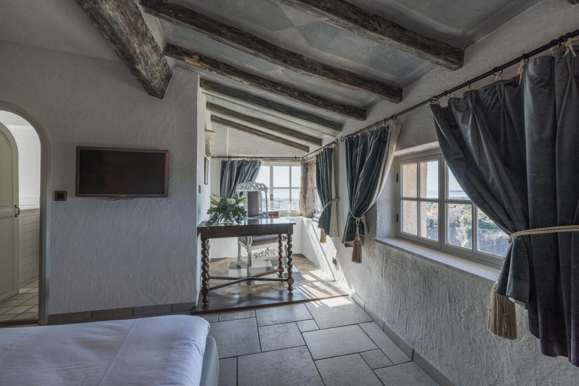 Chateau Le Cagnard กาญเนอ-ซูร์-แมร์ ภายนอก รูปภาพ